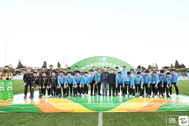 法甲晒梅西世界杯回应C罗：他在38度高温下踢球