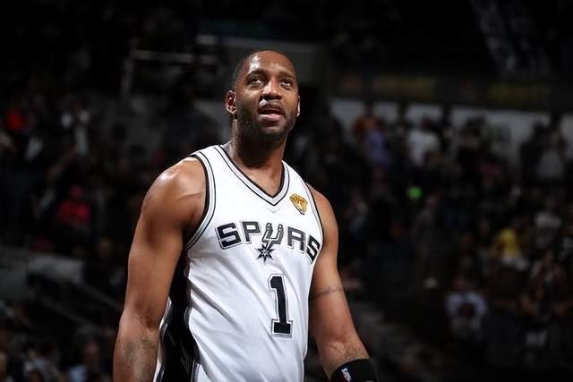 范子铭27+11首钢负福建 孙铭徽17分广厦胜同曦